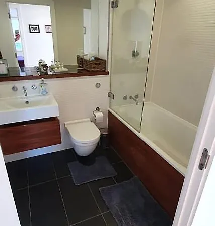 Bright & Spacious Double Bedroom With Ensuite And Concierge! Paid Parking Available London Exterior photo
